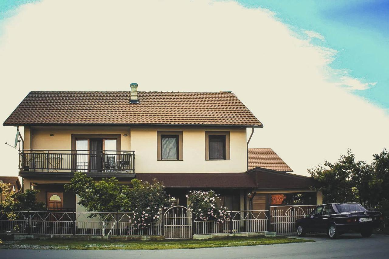 Apartamento Duplex House Bijeljina Exterior foto